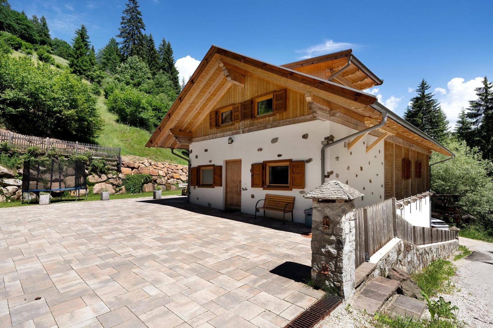 Unterurban Die Zwei Unsere Liebe Frau im Walde ภายนอก รูปภาพ